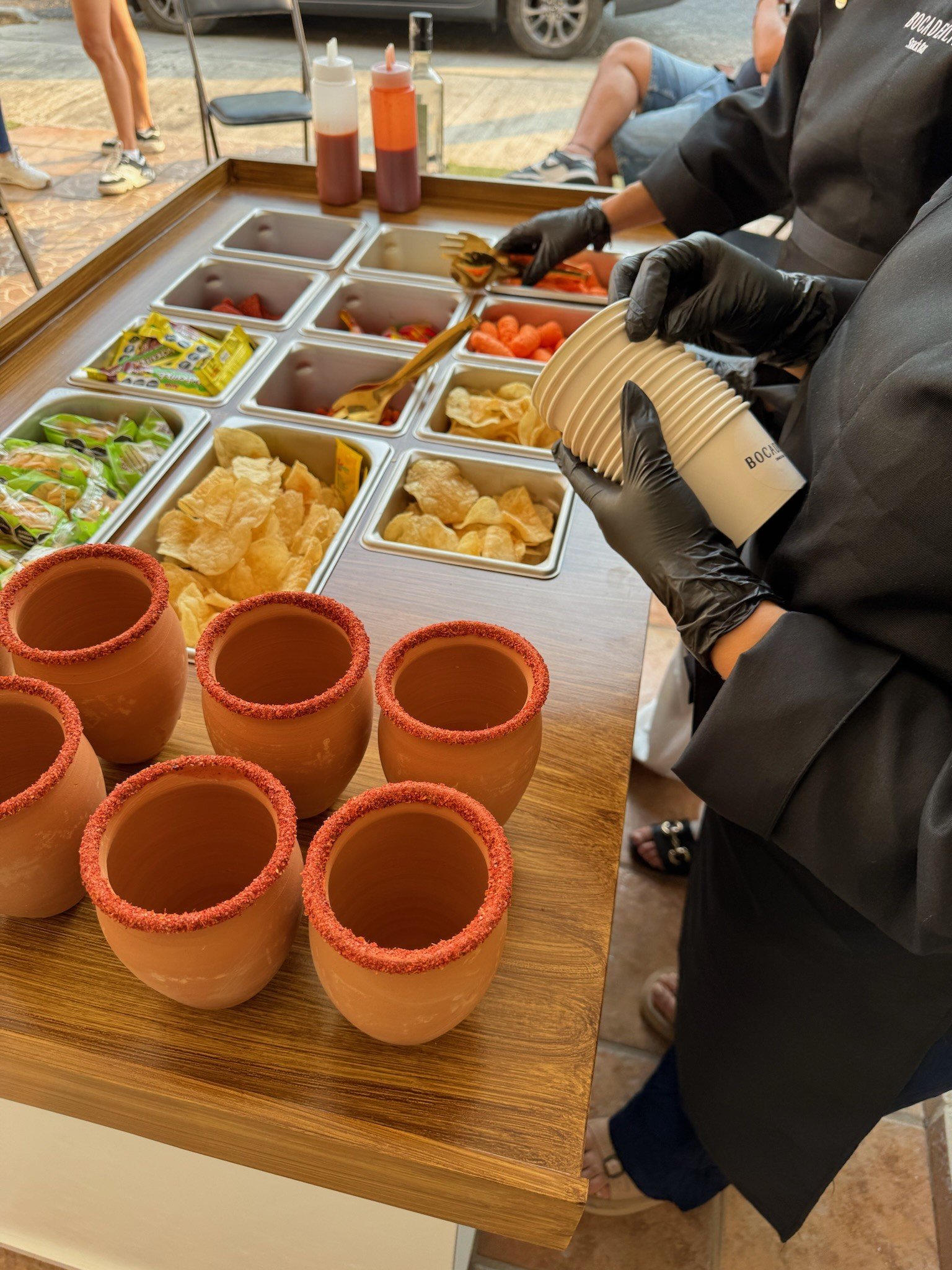Cantaritos y servicio Bocadella durante un evento